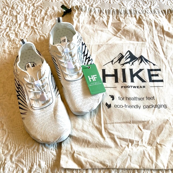 NWT Women’s HIKE Footwear - Picture 2 of 15